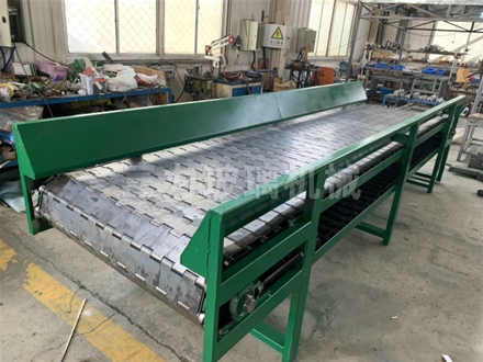 重型鏈板輸送機(jī)